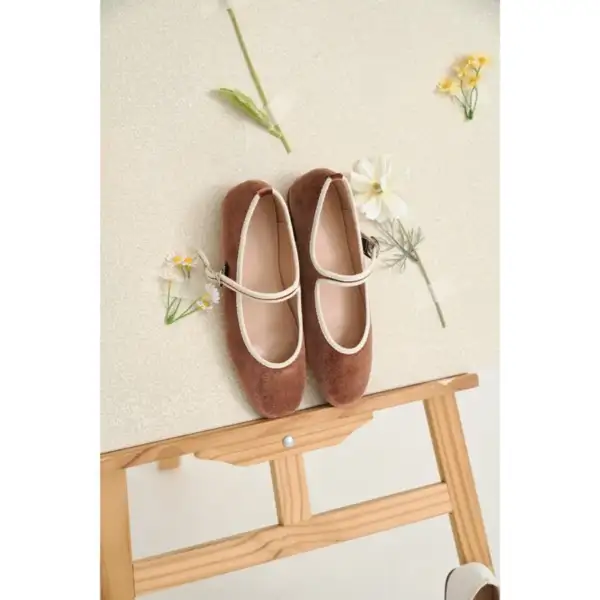 รองเท้าแมรี่เจนผ้ากำมะหยี่ สีสันสดใสน่ารัก (สี mocha)