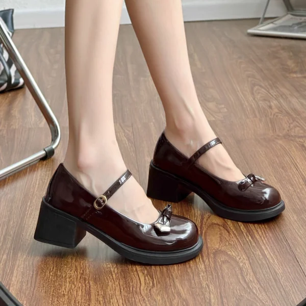 รองเท้าหนัง Mary Jane ส้นสูง 6 cm. สีน้ำตาล