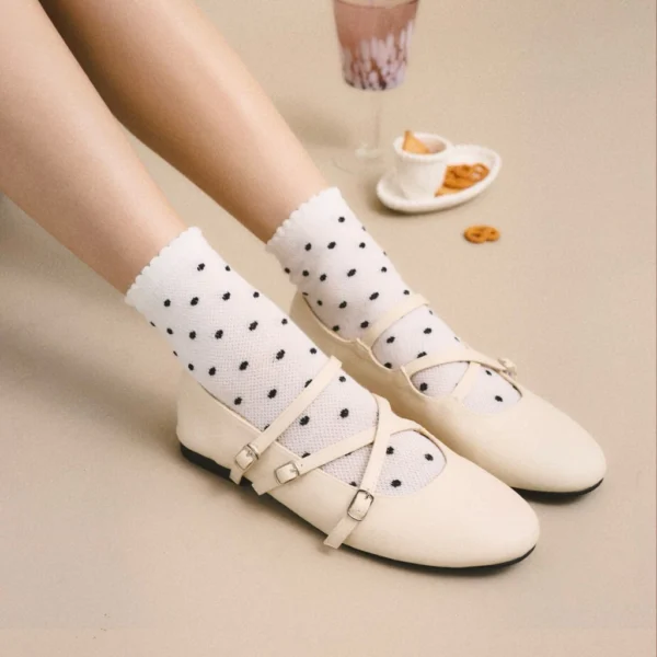 รองเท้าแมรี่เจนสายไขว้ ทรงหัวเรียว ใส่แล้วเท้าเรียว Size 35-39